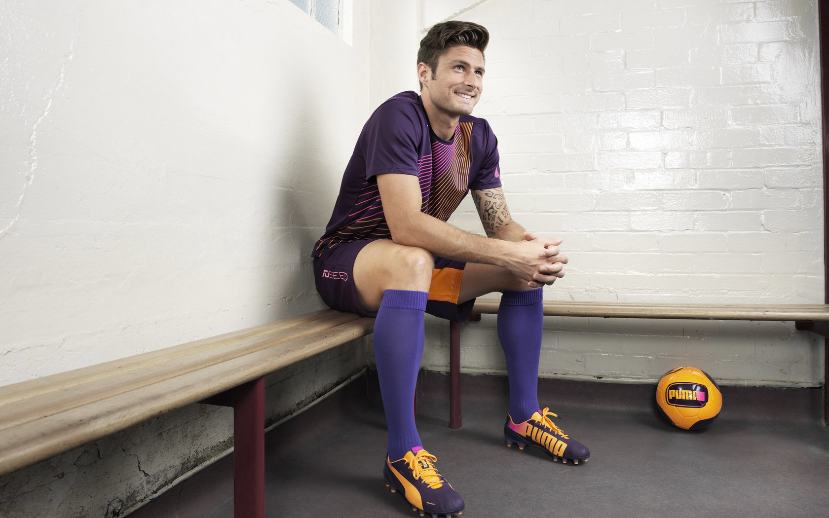 巴黎签下一名欧洲闪耀新星，战力再升级，巴黎all